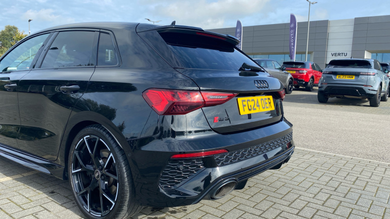 Audi RS3 RS 3 TFSI Quattro Vorsprung 5dr S Tronic Petrol Hatchback